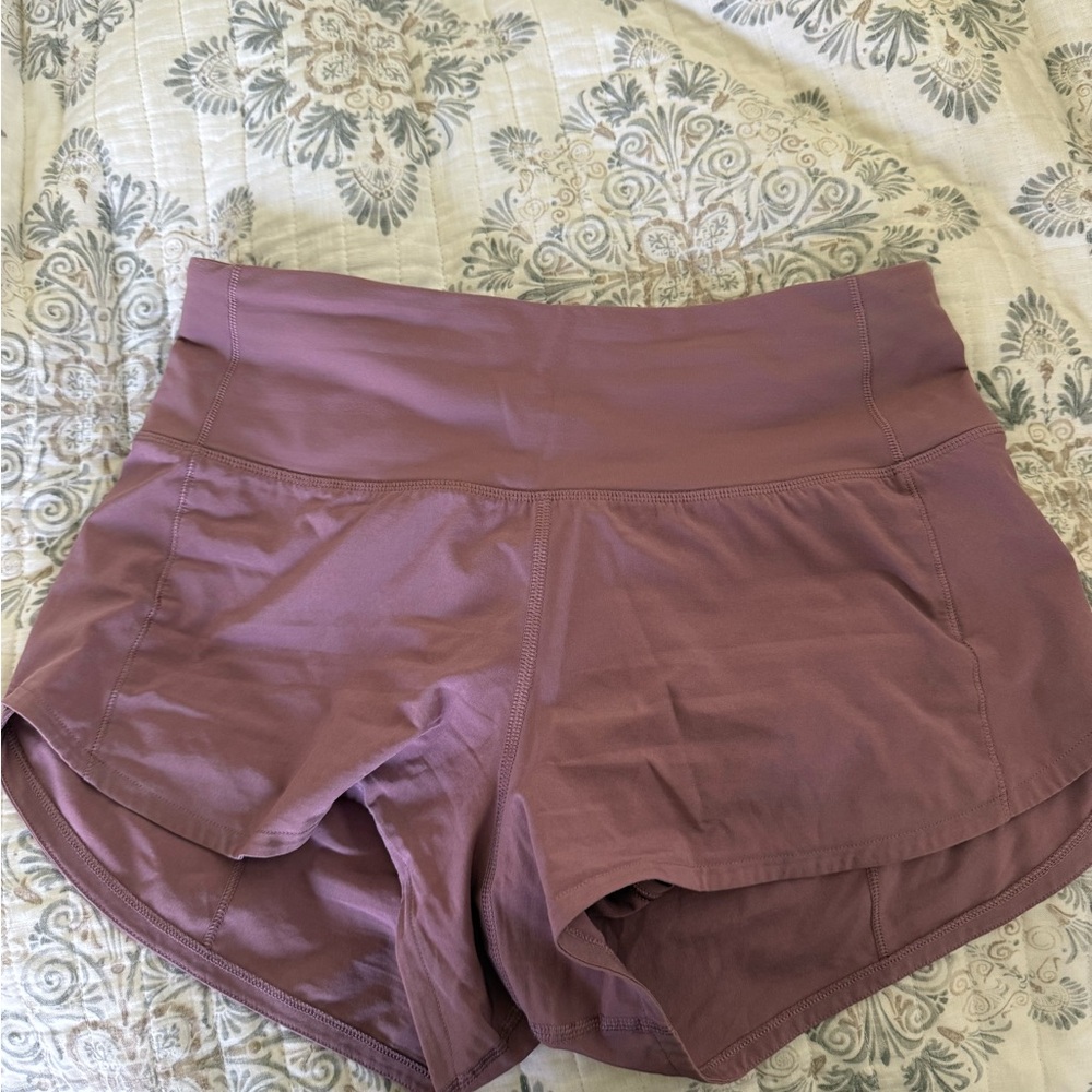 Lululemon speed up short